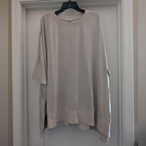 White Birch Oversized Short-Sleeve Tunic in Light Taupe Size 3X